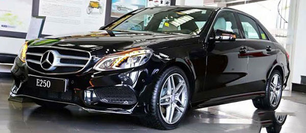 Bảng giá xe Mercedes E250 AMG mới cập nhật