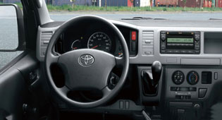 Bảng giá xe Toyota Hiace mới cập nhật