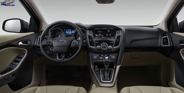 Bảng giá xe ô tô Ford Focus Hatchback mới cập nhật