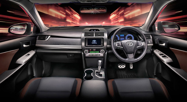 Phiên bản Toyota Camry ESport - Diện mạo mới, cuốn hút hơn