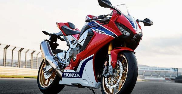 Đánh giá thông số kỹ thuật xe Honda CBR1000RR