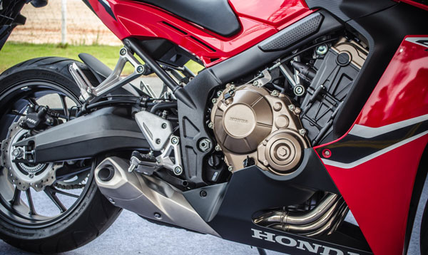Đánh giá thông số kỹ thuật xe Honda CBR650F