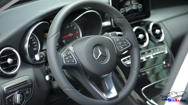 Bảng giá xe Mercedes C200 mới cập nhật