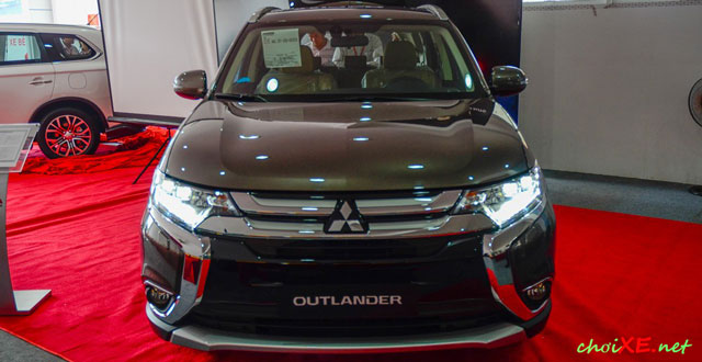 Bảng giá xe Mitsubishi Outlander mới cập nhật