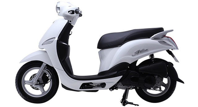 Yamaha Nozza trắng 2014  Axega