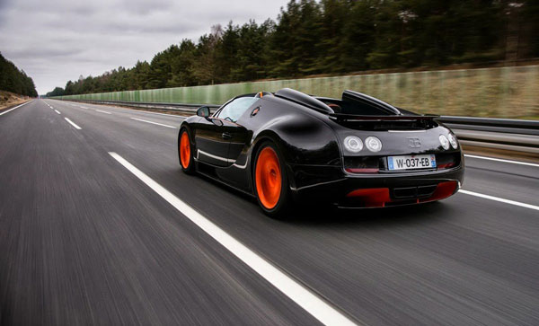 Chi 43.000 USD chỉ để thay bình xăng Bugatti Veyron