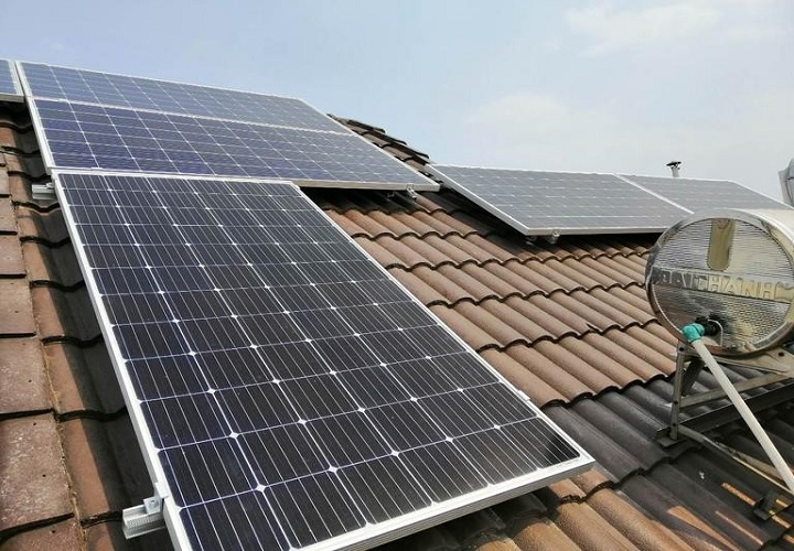 Hướng dẫn lựa chọn hệ thống điện mặt trời 5kW cho gia đình